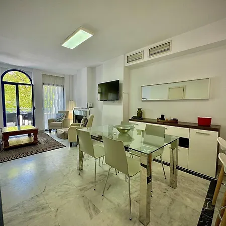 Holiday home House With Pool By Homing